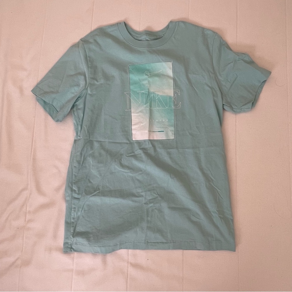 Teal Nike T-Shirt (Size: M)